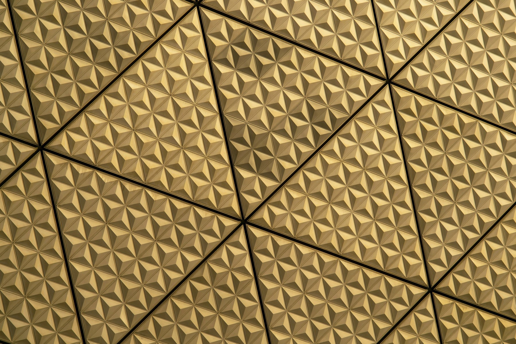 Tessellating triangle tiles